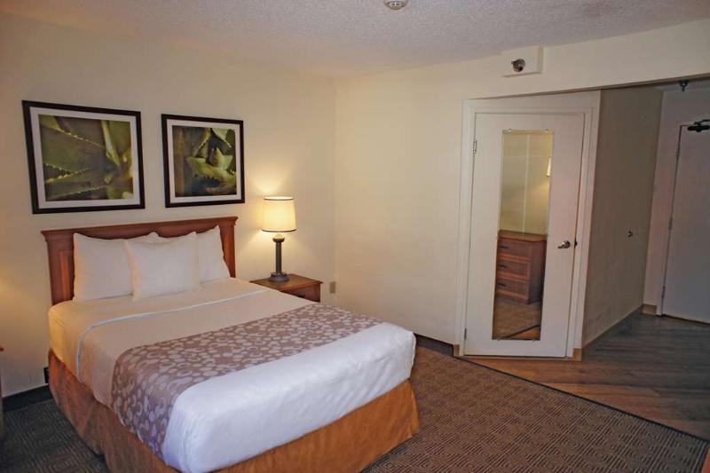 Hotel La Quinta By Wyndham Tampa Brandon West Heartland Zewnętrze zdjęcie